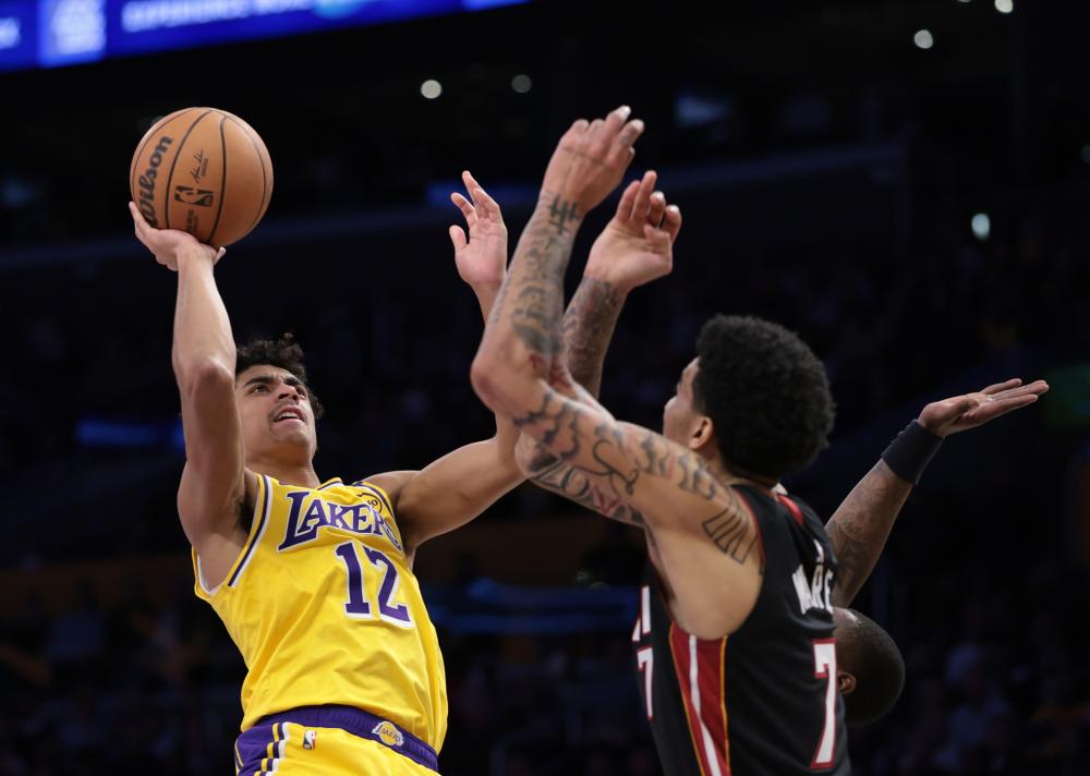 尽管英超在 尽管英超在